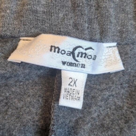 Moa Moa Charcoal Gray Ruffle Trim Cozy Joggers size 2X - Picture 5 of 7